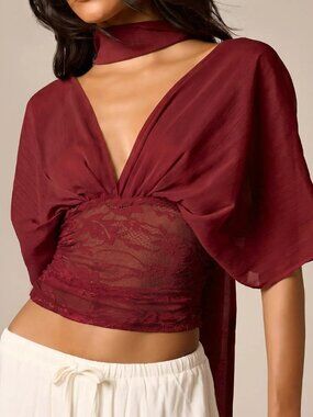 Burgundy Elegant Women's Lace Panel Regular Fit Half Sleeve Crop Top